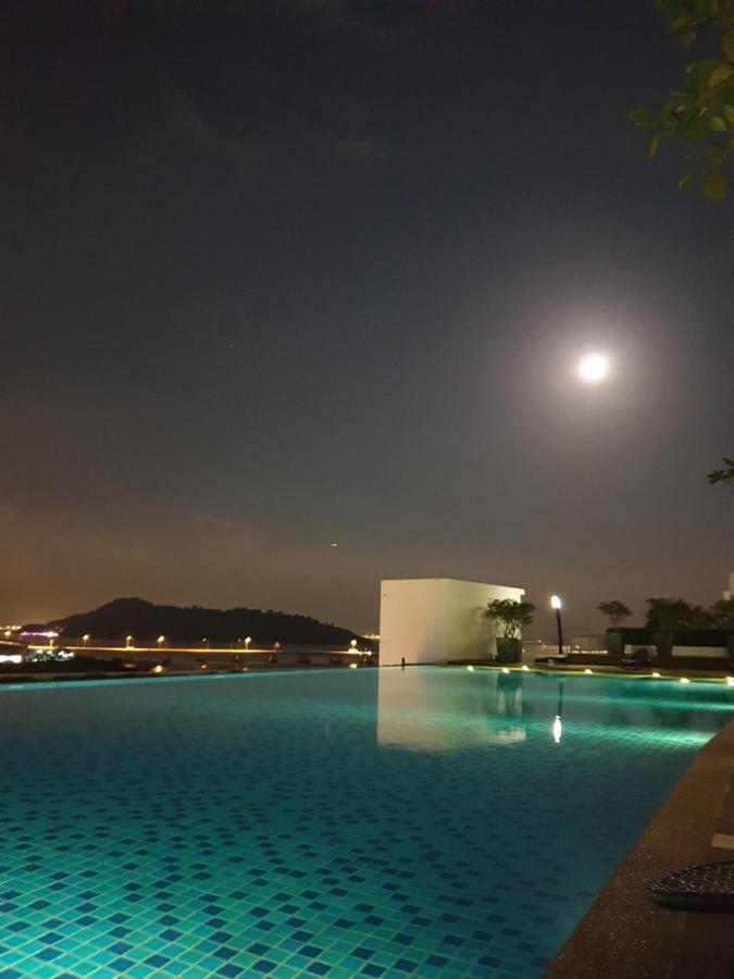 Direct Qbm & Ikea *Highfloor Sunrise Seaview Condo Bayan Lepas Exteriör bild